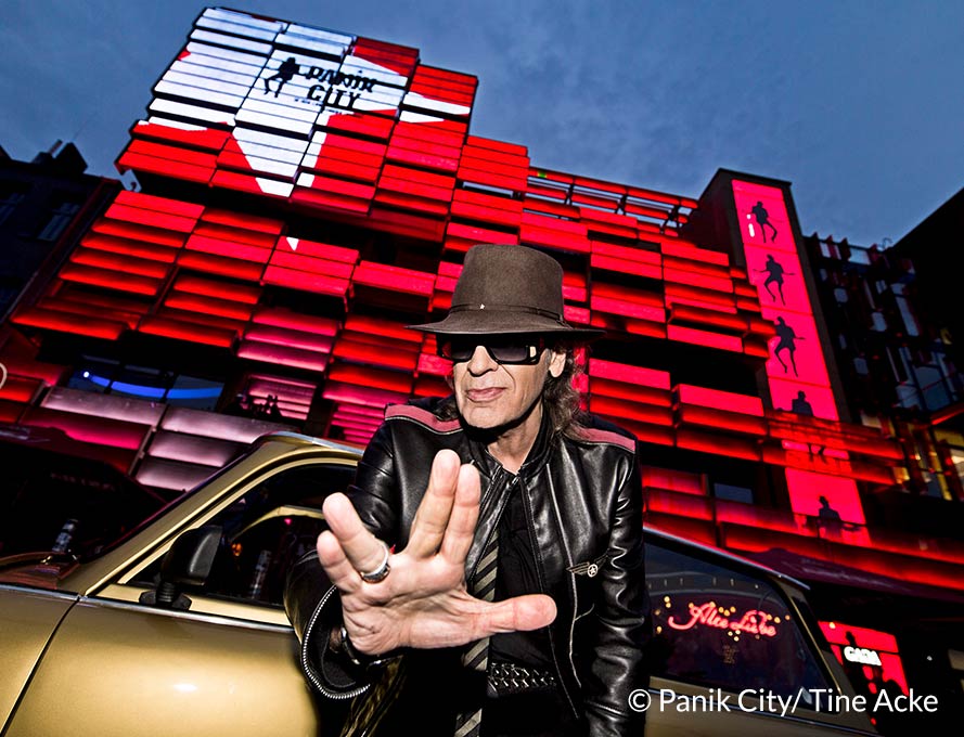 Virtually retracing Udo Lindenberg's rock life in 90 minutes - Panik City