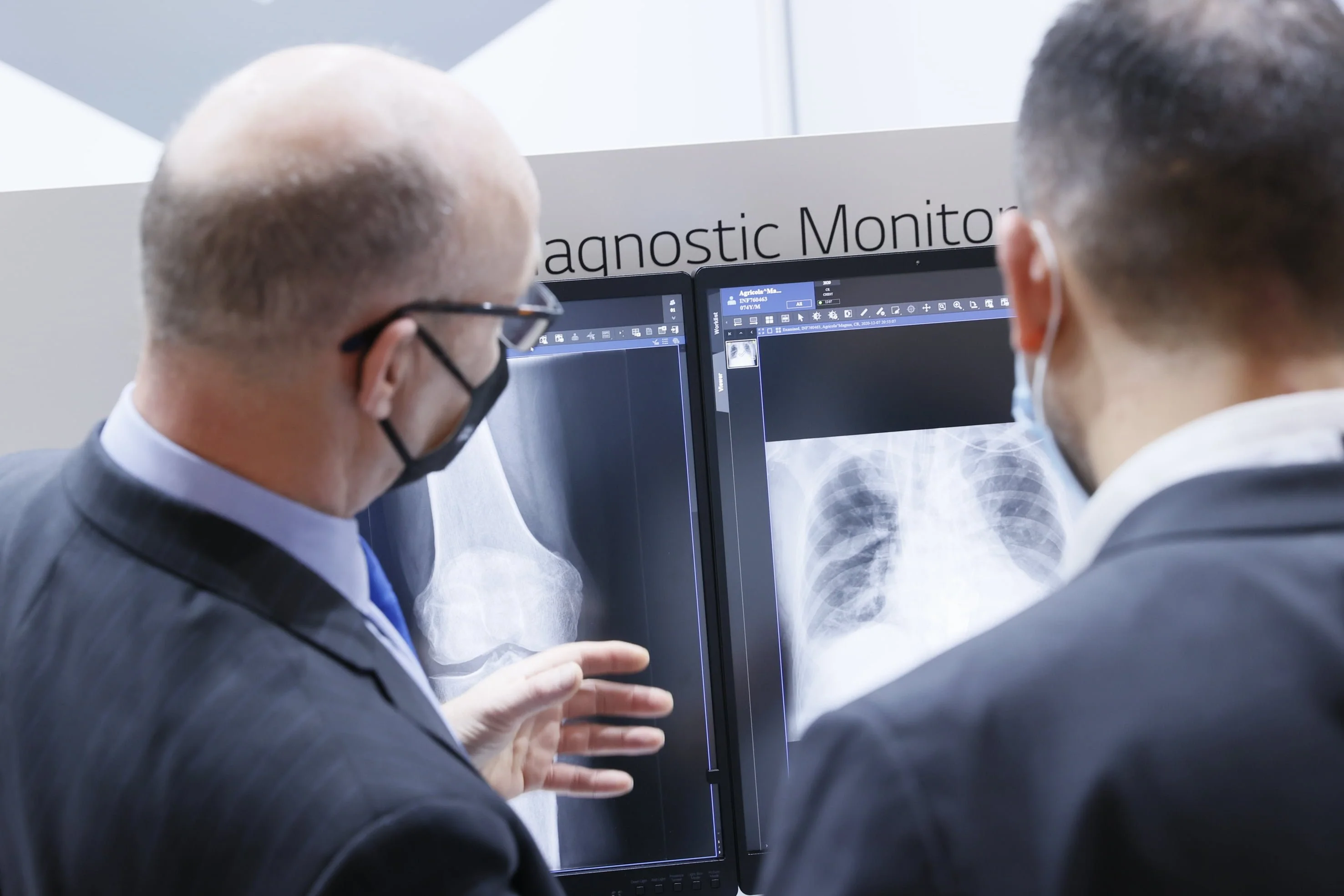 MEDICA Transfer Düsseldorf 2026 mit Chauffeur zur Messe