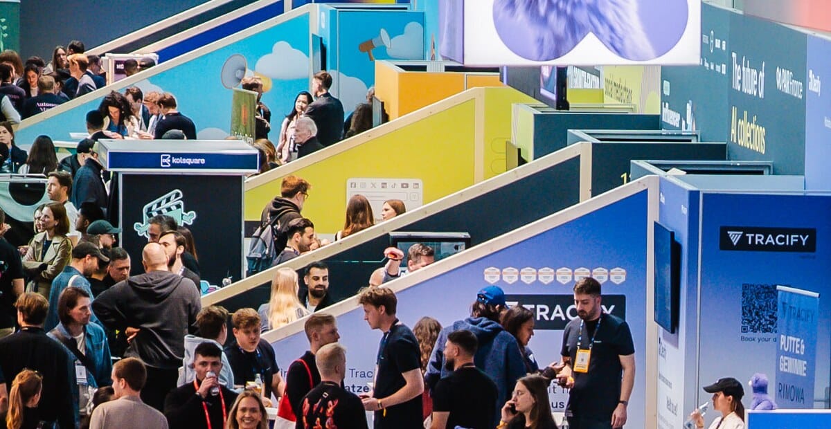 OMR Festival Hamburg beursstands en netwerkzones